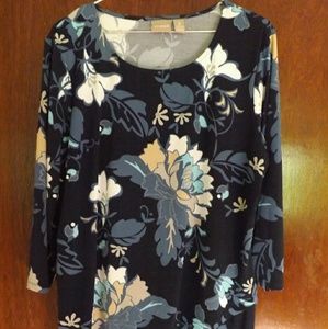 Chico's 3/4 sleeve stretchy blouse